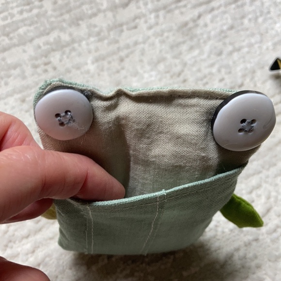 Anthropologie card/ AirPods, etc. holder - Picture 7 of 9